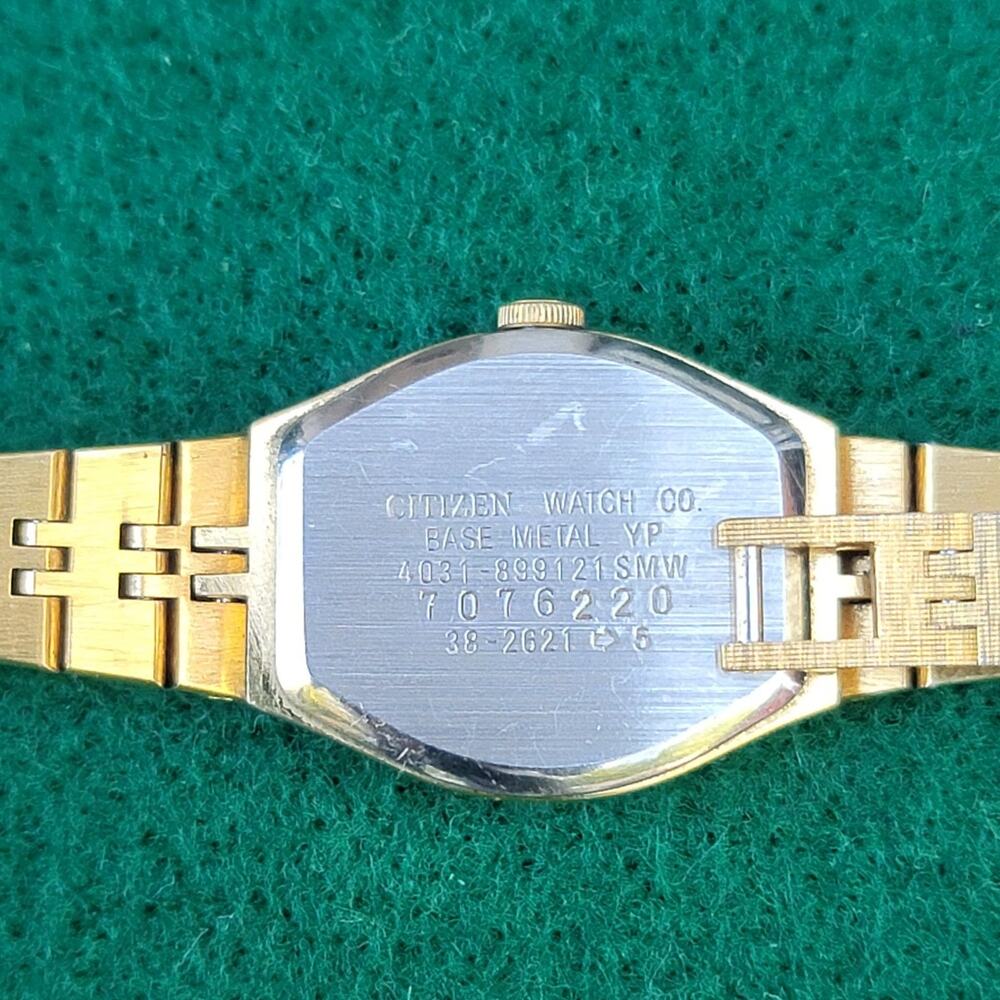 Vtg Citizen Gold Tone Watch - Picture 5 of 5